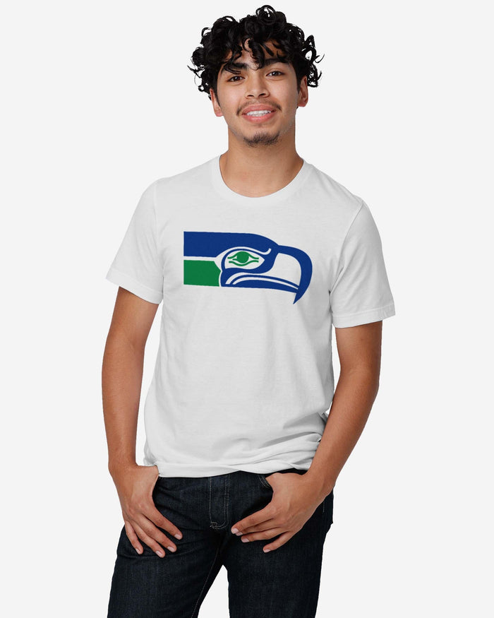 Seattle Seahawks 1976 Retro Logo T-Shirt FOCO - FOCO.com