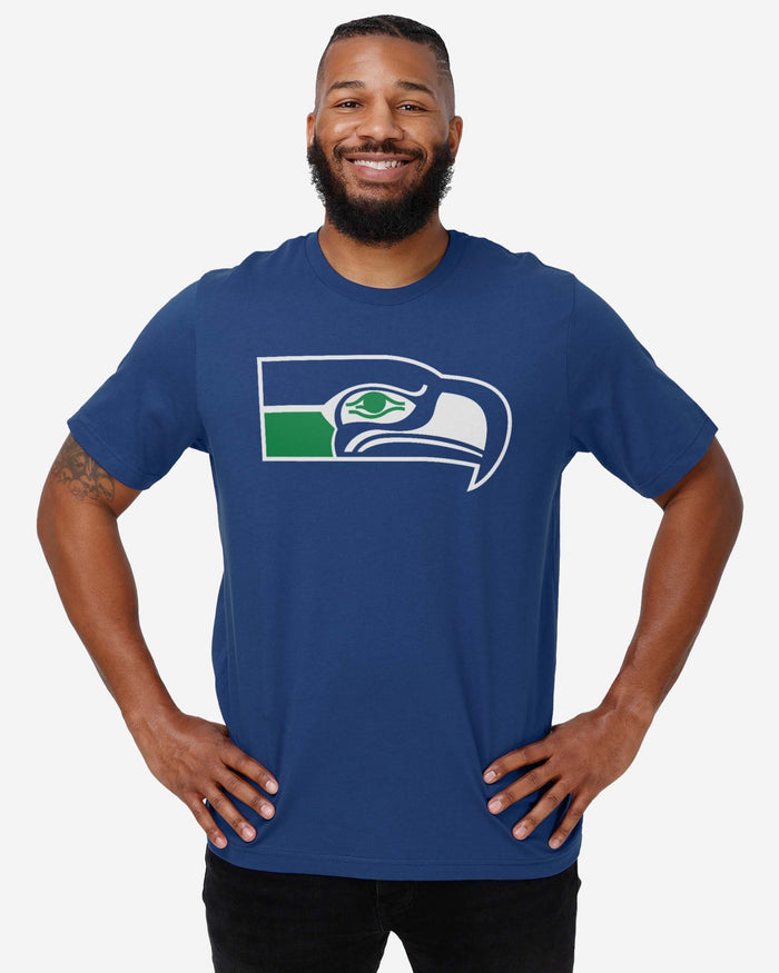 Seattle Seahawks 1976 Retro Logo T-Shirt FOCO - FOCO.com