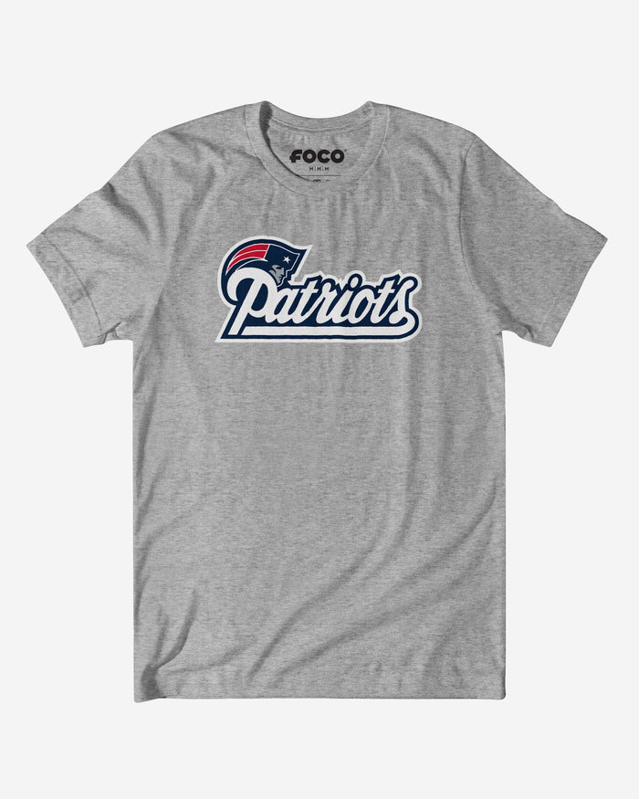 New England Patriots 2000 Retro Logo T-Shirt FOCO Athletic Heather S - FOCO.com