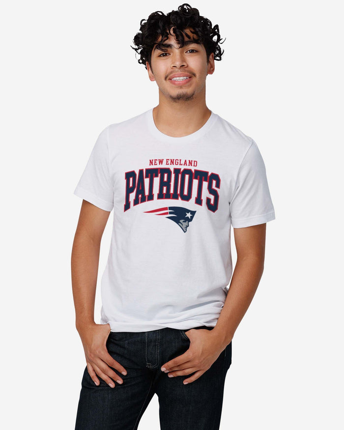 New England Patriots Classic Logo T-Shirt FOCO - FOCO.com