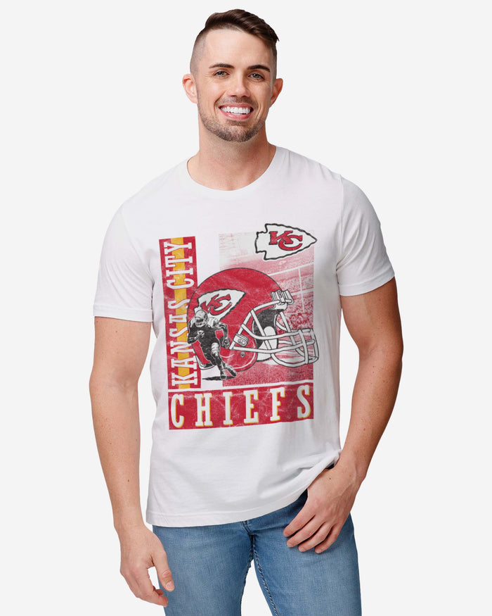 Kansas City Chiefs Helmet Dash T-Shirt FOCO - FOCO.com