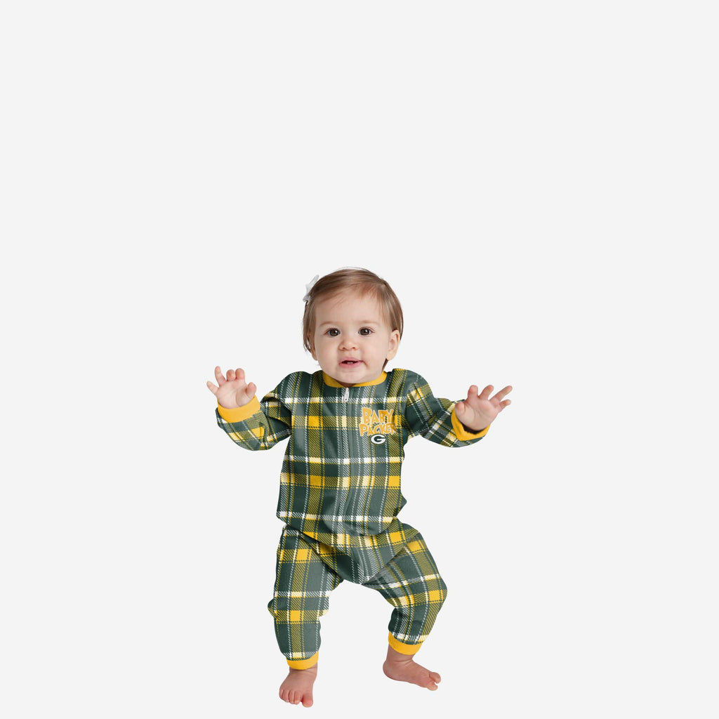 Green Bay Packers Infant Plaid Family Holiday Pajamas FOCO 12 mo - FOCO.com