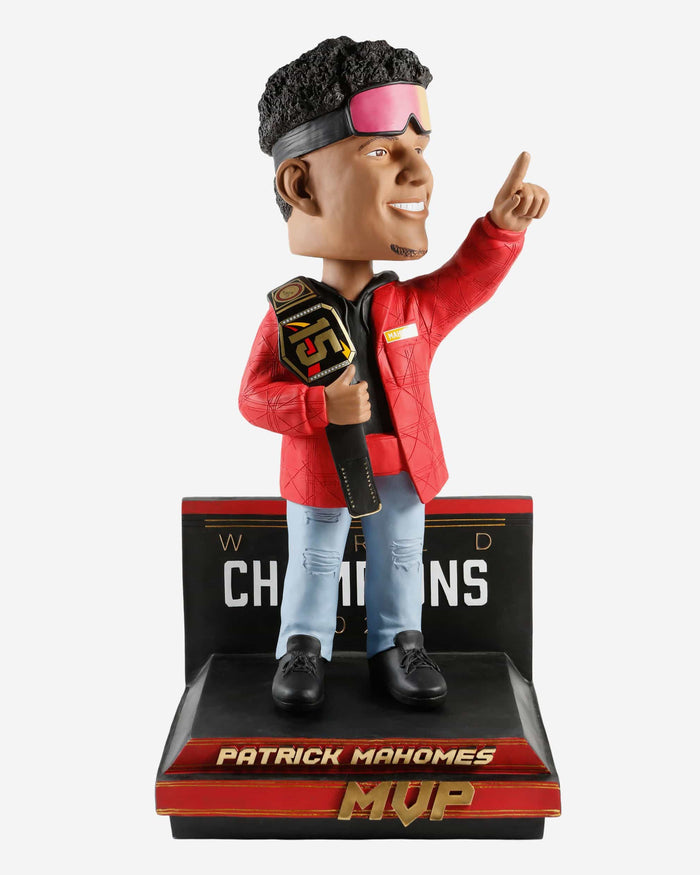 Patrick Mahomes Kansas City Chiefs Parade 3 Ft Bobblehead FOCO - FOCO.com