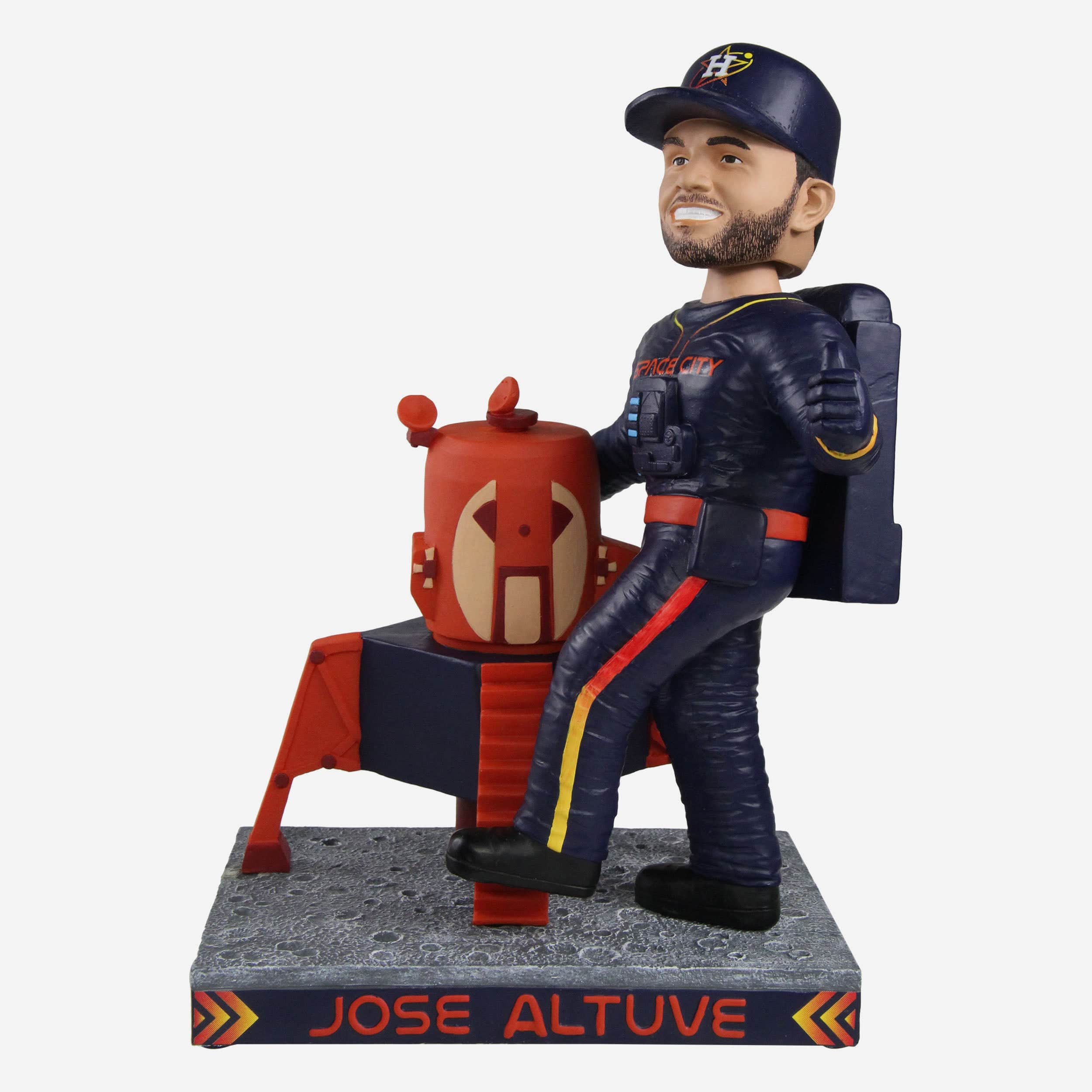 Life in the winter leagues, Altuve bobblehead and López's road to MLB