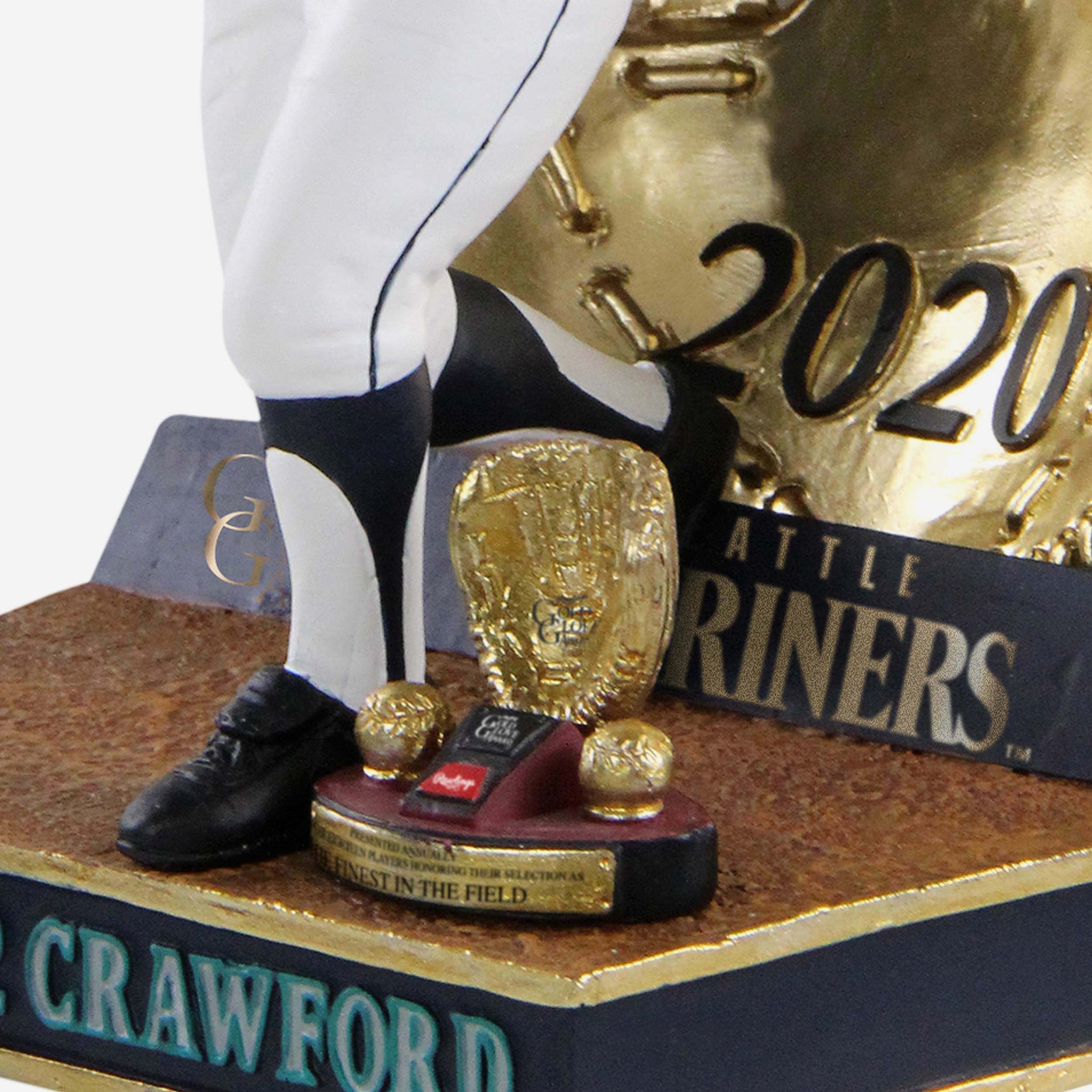 Seattle Mariners on X: .@jp_crawford makes his bobblehead debut 🙌 Watch  for free on @AppleTVPlus 👉    / X