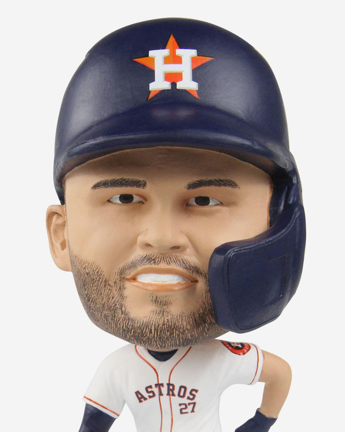 What's better than a bobblehead? Back-to-back bobbleheads, obviously 💁  Don't miss a Jose Altuve City Connect bobblehead giveaway…