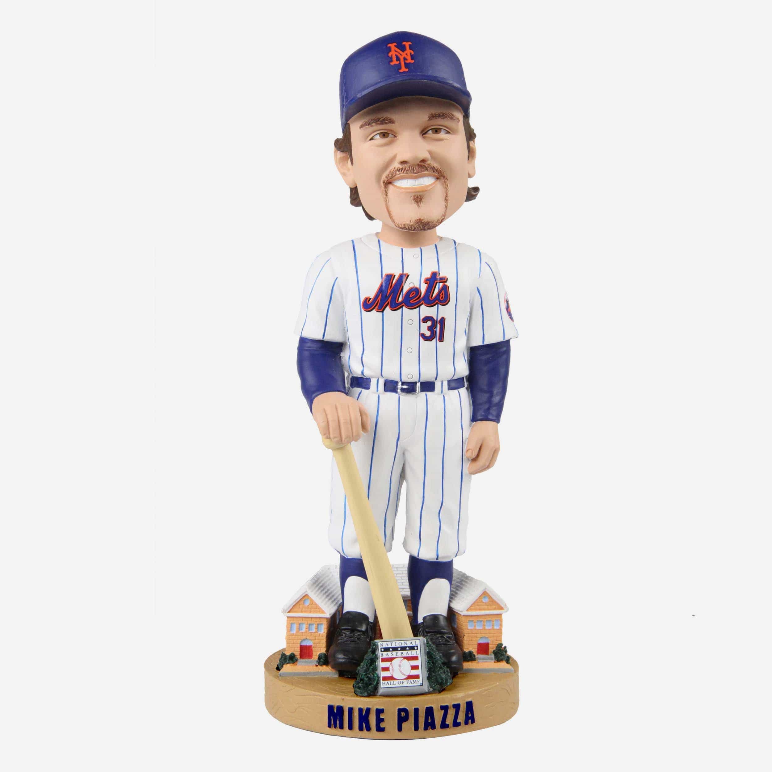 Which cap for Mike Piazza on Hall of Fame plaque?