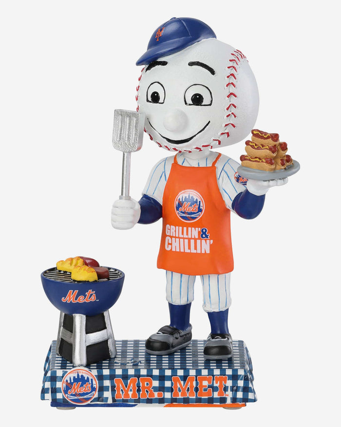 New York Mets fire Mr. Met for giving fans a finger 