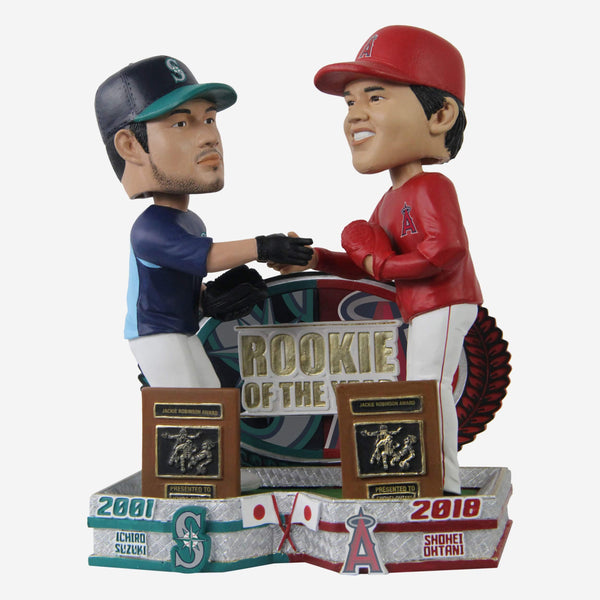 A dual bobble head showing Miami Marlins' Ichiro Suzuki wearing a