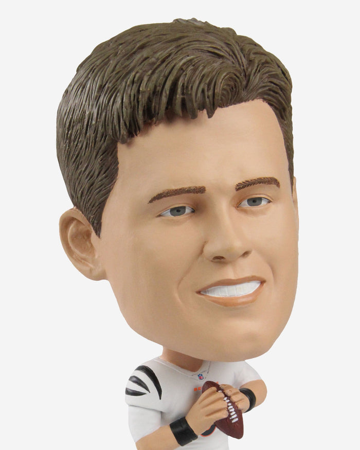 Joe Burrow Cincinnati Bengals Variant Bighead Bobblehead FOCO - FOCO.com