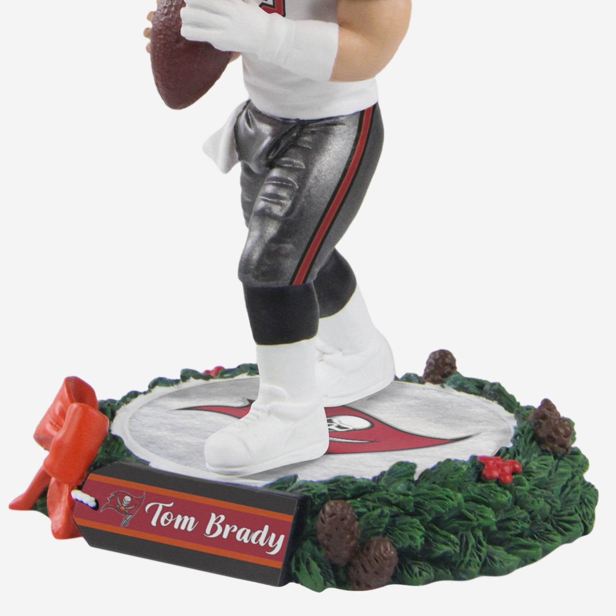 Tom Brady Tampa Bay Buccaneers Holiday Wreath Bighead Bobblehead FOCO