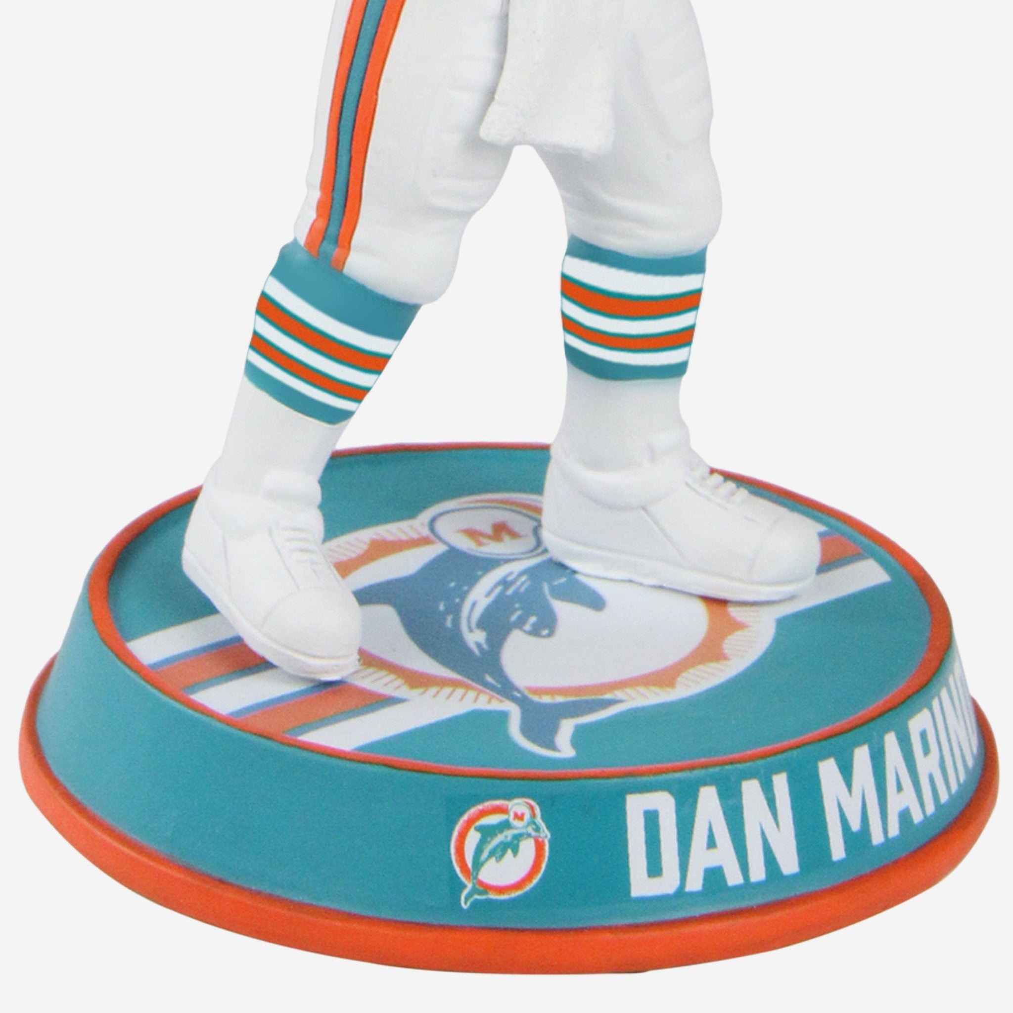 Miami Dolphins Flipper Sitting Mascot Bobblehead – Bobhead