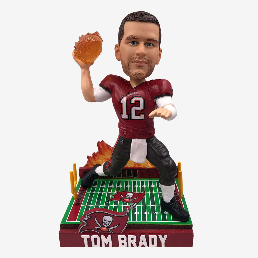 Tom Brady Tampa Bay Buccaneers On Fire Bobblehead FOCO - FOCO.com