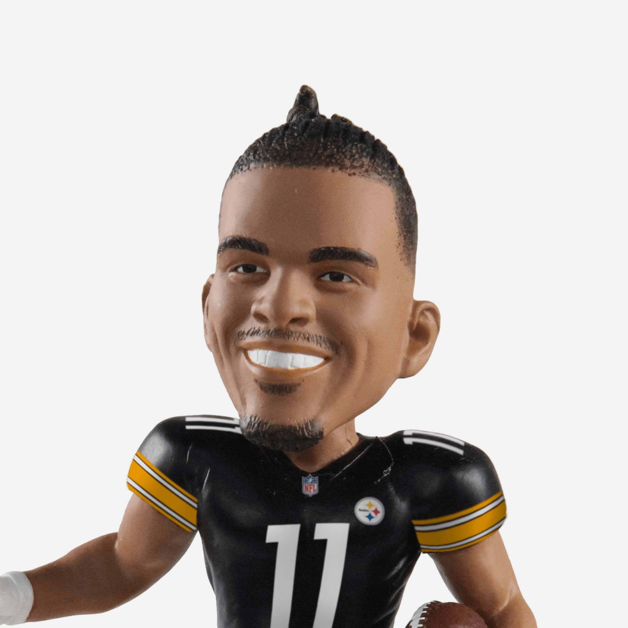 FOCO Debuts Bobblehead Commemorating Chase Claypool's Four TD Game -  Steelers Now