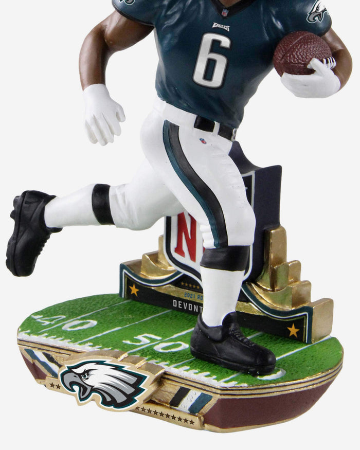 NFL Series 2 Philadelphia Eagles DeVonta Smith Action Figure