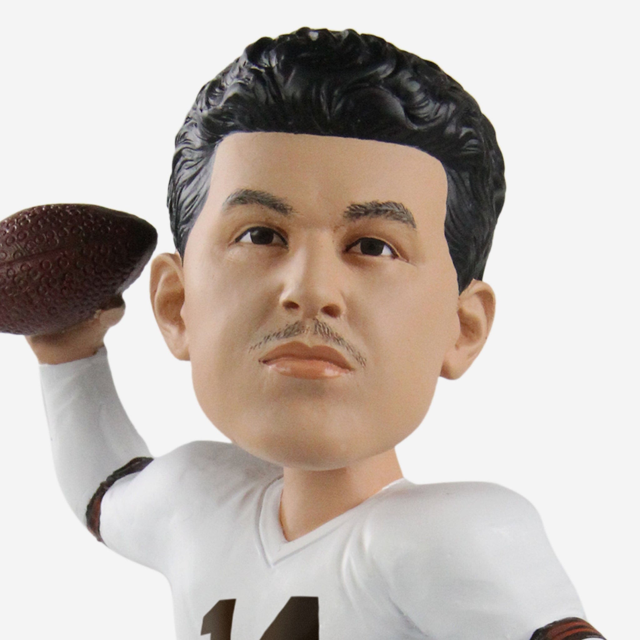 Browns great Otto Graham gets bobblehead 