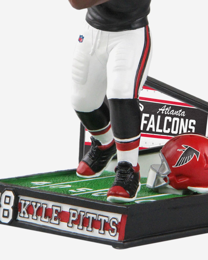 Kyle Pitts Atlanta Falcons Retro Uniform Bobblehead FOCO