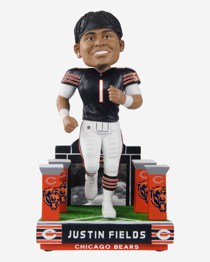 Justin Fields Chicago Bears Pregame Tunnel Entrance Bobblehead FOCO - FOCO.com