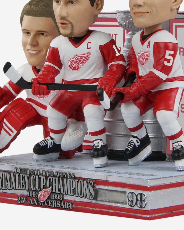 Detroit Red Wings Ovo X Nhl 11 Stanley Cup Champions Ornament