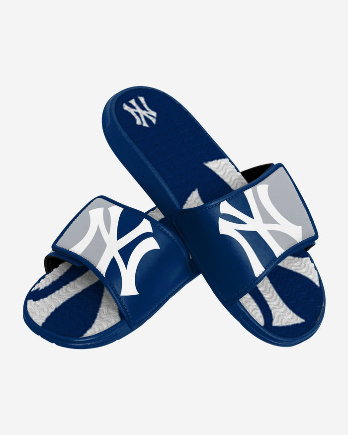 New York Yankees Colorblock Big Logo Gel Slide FOCO - FOCO.com