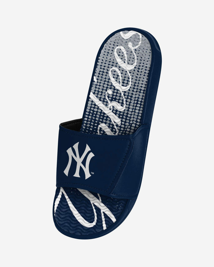 New York Yankees Gradient Wordmark Gel Slide FOCO - FOCO.com