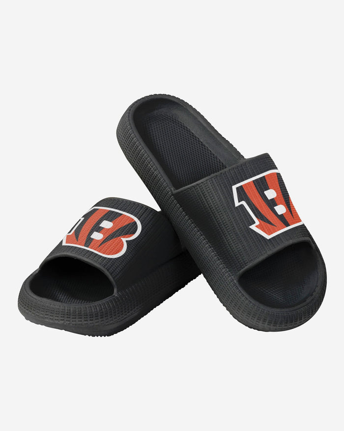 Cincinnati Bengals Womens Team Color Pillow Slide FOCO - FOCO.com