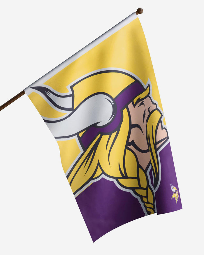 Minnesota Vikings Vertical Flag FOCO - FOCO.com