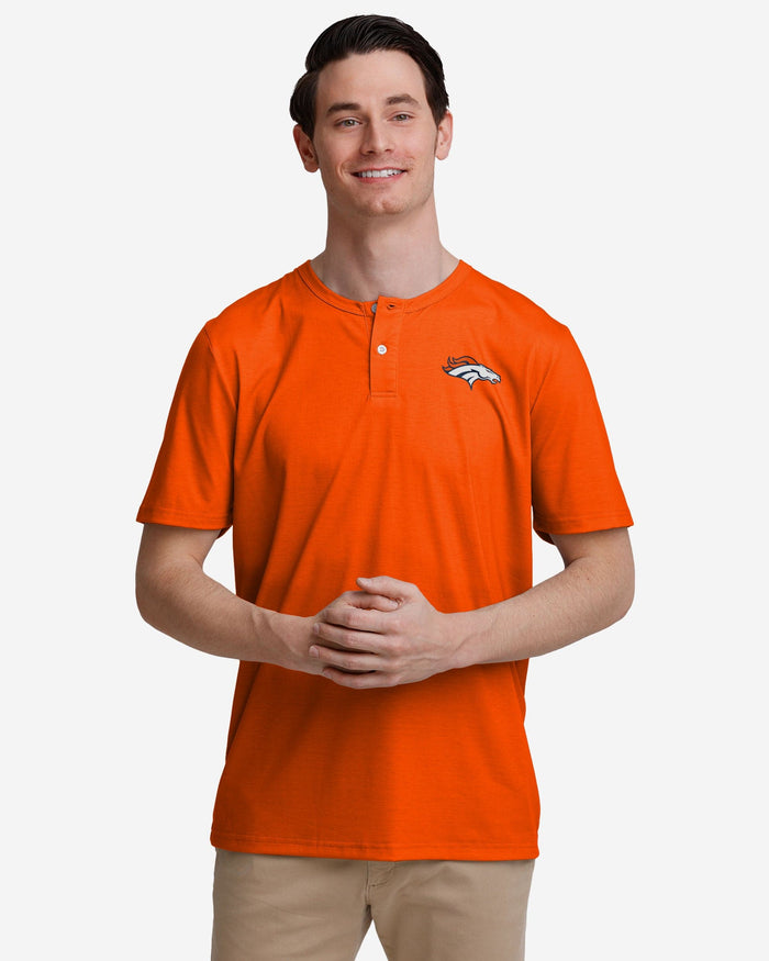 Denver Broncos Solid Team Logo Short Sleeve Henley FOCO S - FOCO.com