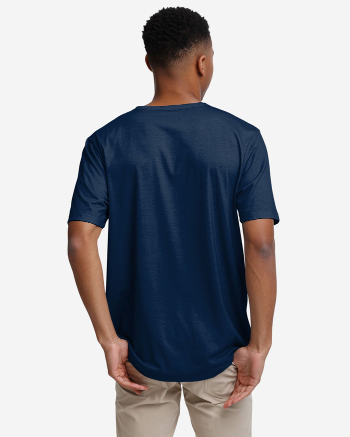 New England Patriots Solid Team Logo Short Sleeve Henley FOCO - FOCO.com