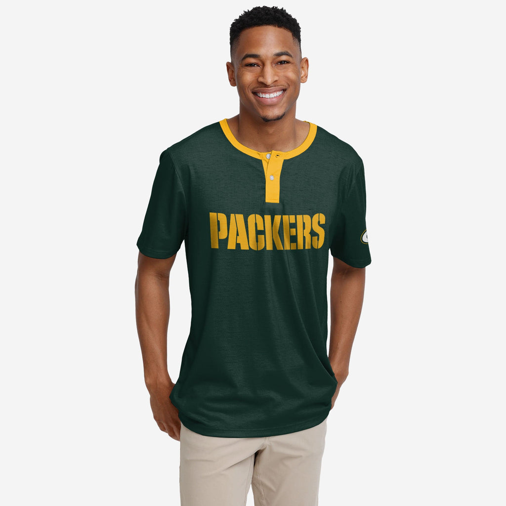 Green Bay Packers Solid Wordmark Short Sleeve Henley FOCO S - FOCO.com