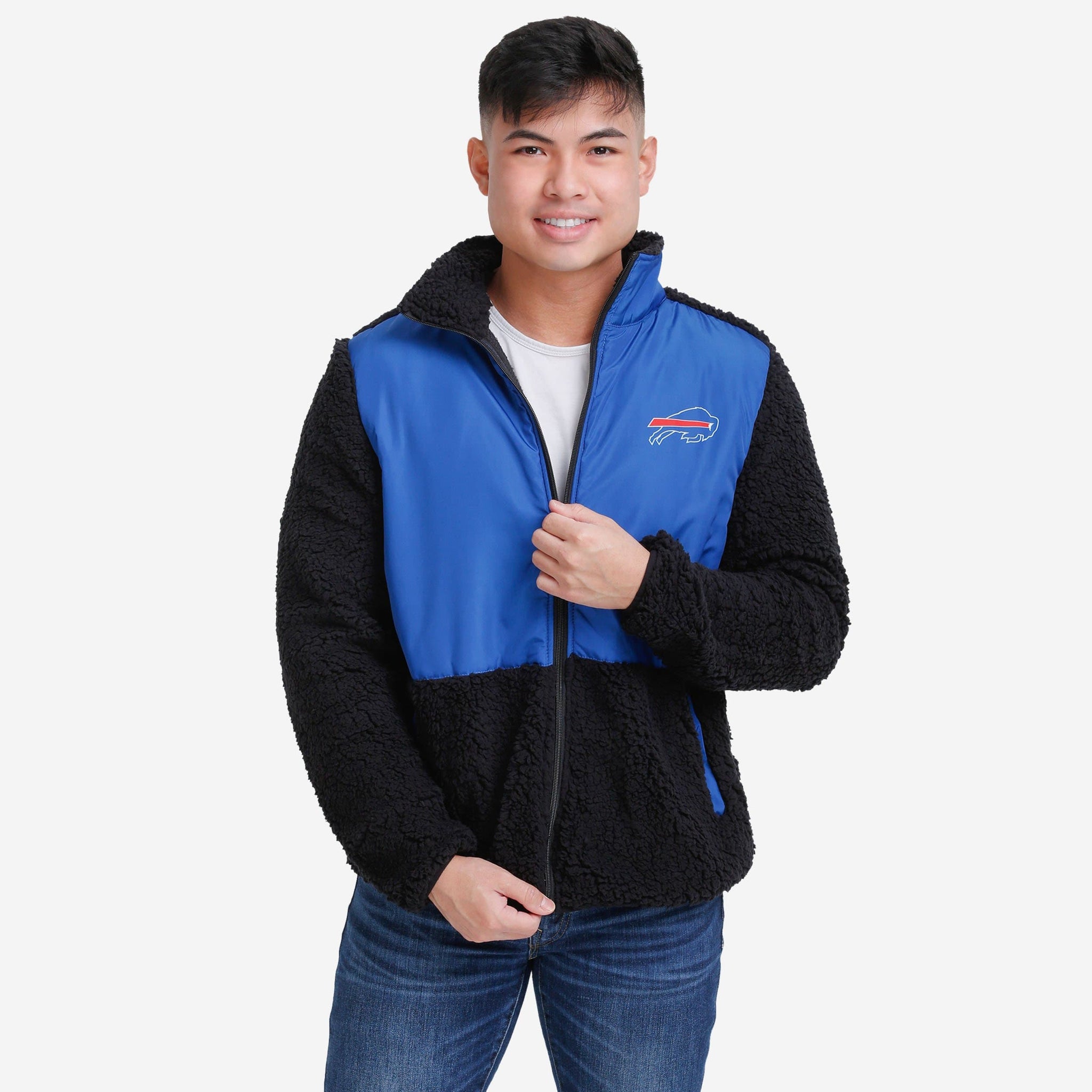 : FOCO Buffalo Bills NFL Womens Sherpa Soft Zip Up