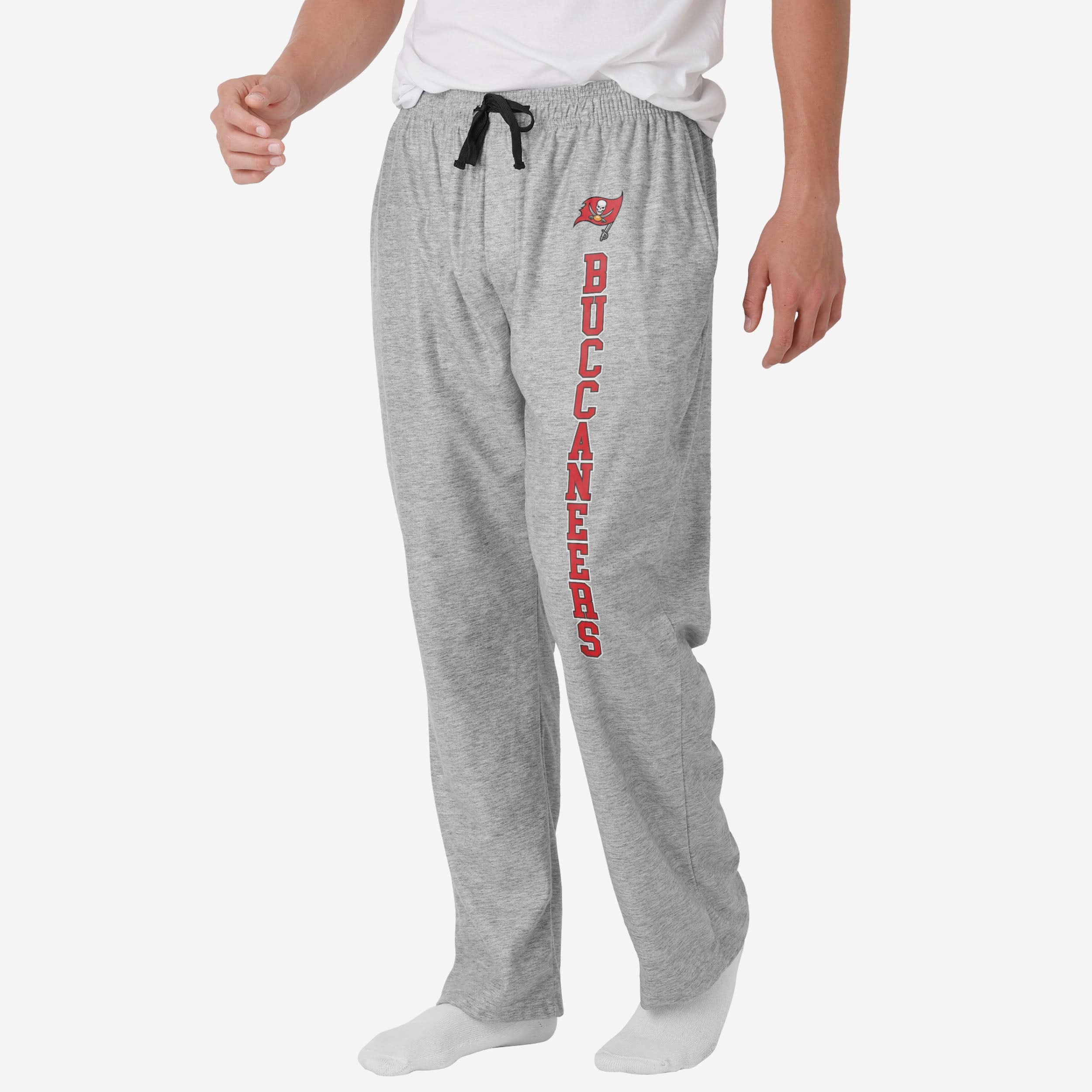 : FOCO NFL Tampa Bay Buccaneers Men's Pajama Shirt and Pants  Lounge Set Size Small 30-32 Multi : Sports & Outdoors