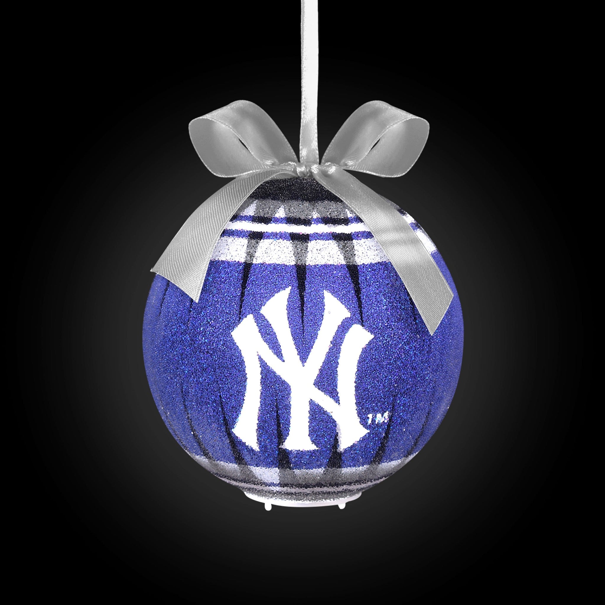 New York Yankees lighted bottle. New York Yankees light up bottle