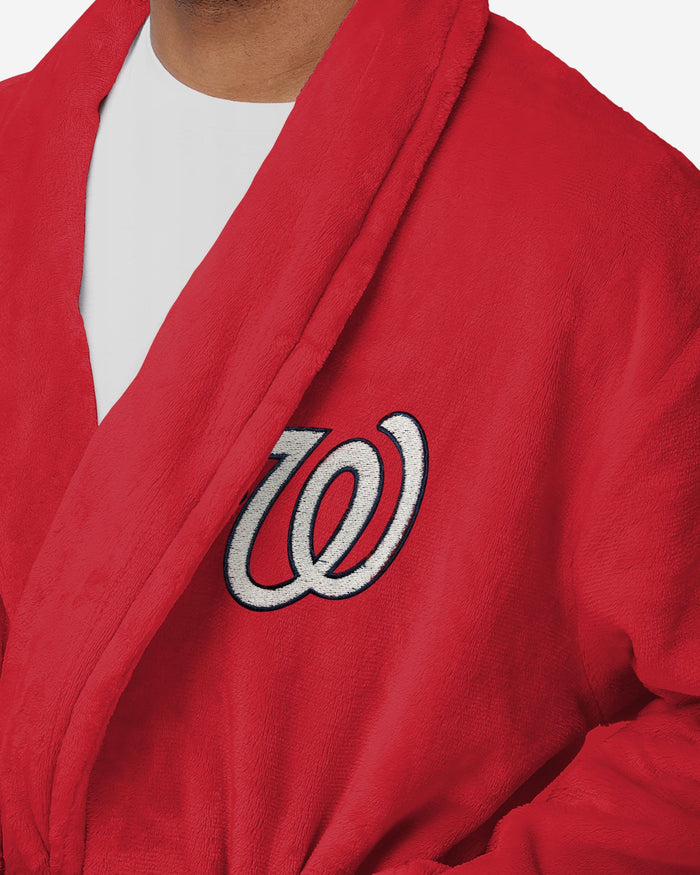 Washington Nationals Lazy Day Team Robe FOCO - FOCO.com