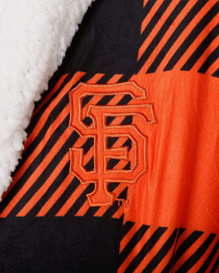 San Francisco Giants Lounge Life Reversible Robe FOCO - FOCO.com