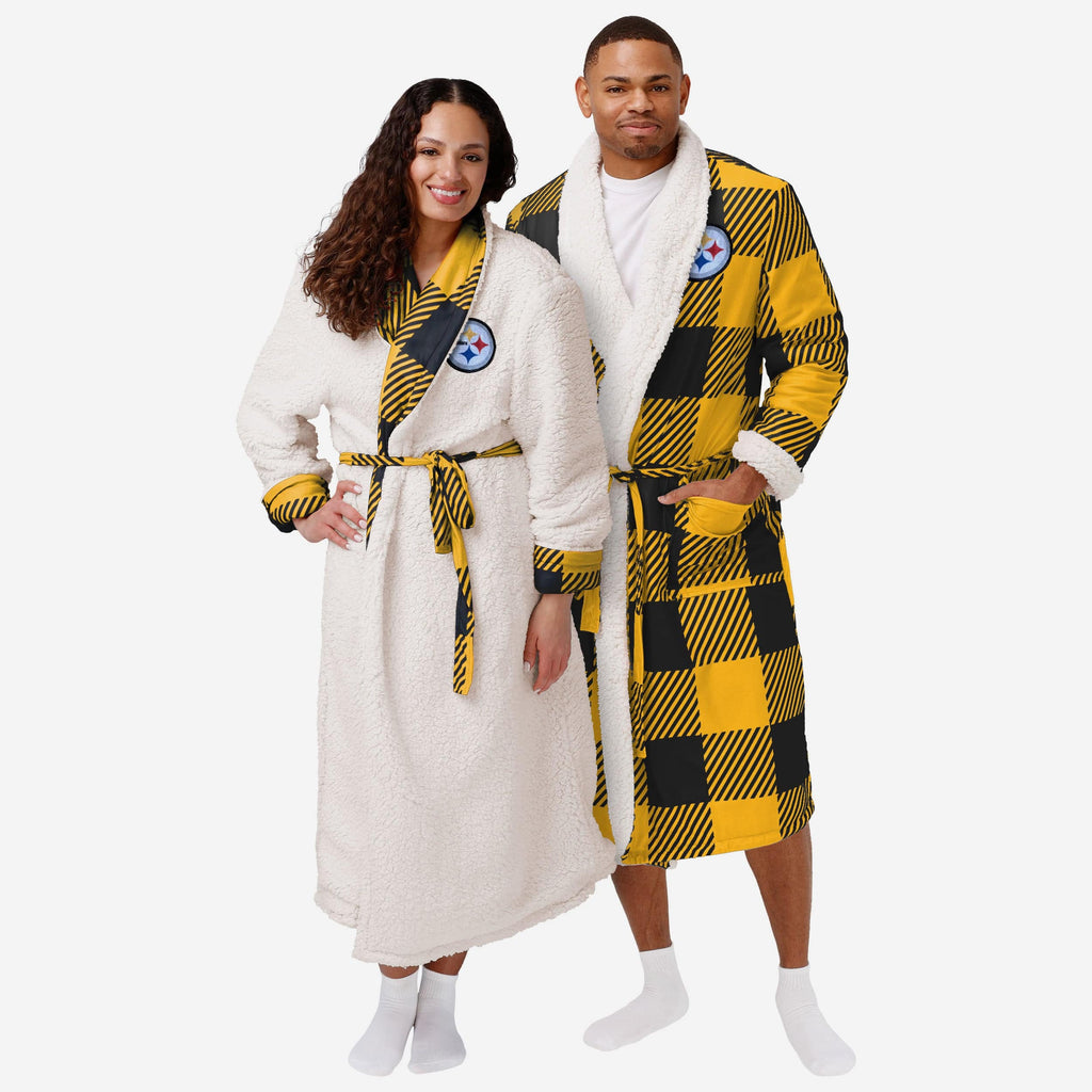 Pittsburgh Steelers Lounge Life Reversible Robe FOCO S/M - FOCO.com