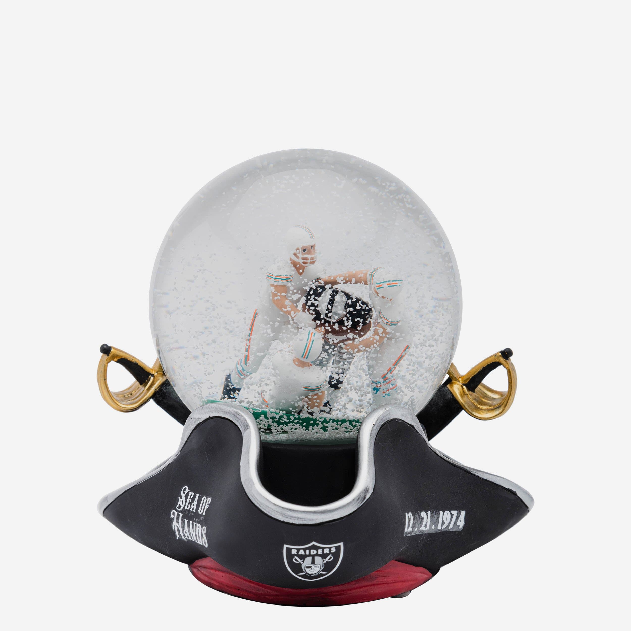 Las Vegas Raiders Snow Scene Ornament – Fan Creations GA