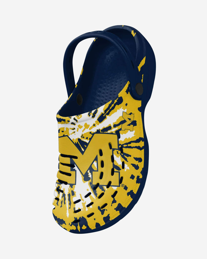 Michigan Wolverines Tie-Dye Clog With Strap FOCO - FOCO.com