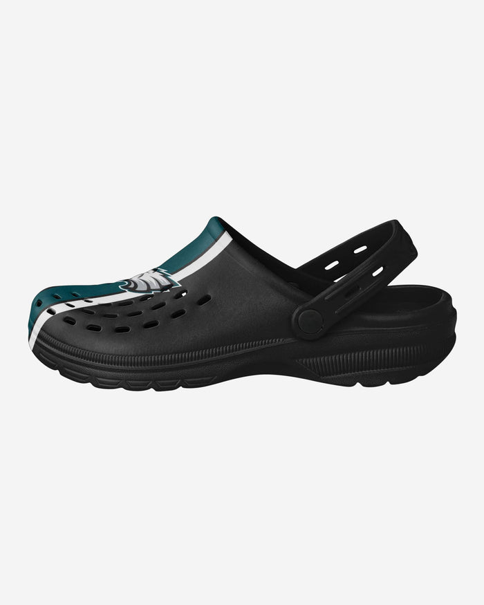 Philadelphia Eagles Team Stripe Clog With Strap FOCO S - FOCO.com