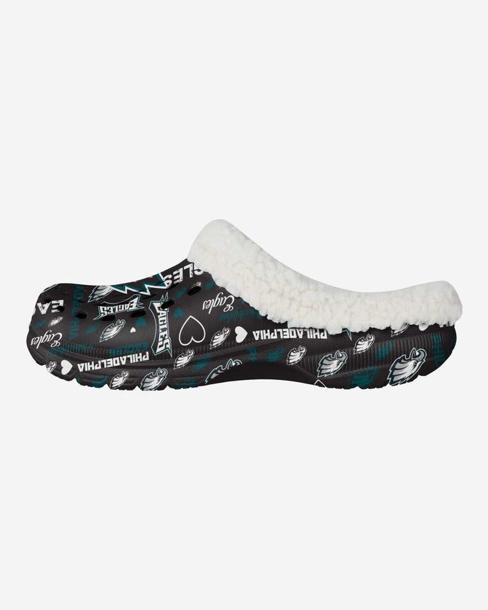 Philadelphia Eagles Womens Sherpa Lined Logo Love Clog FOCO S - FOCO.com